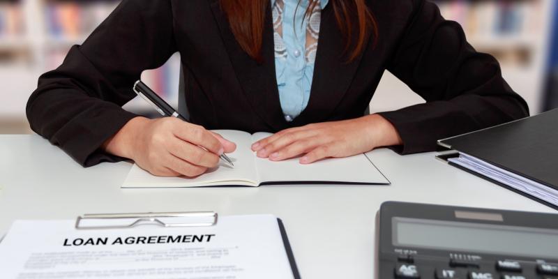 Tips for Single House Hunters signing contracts